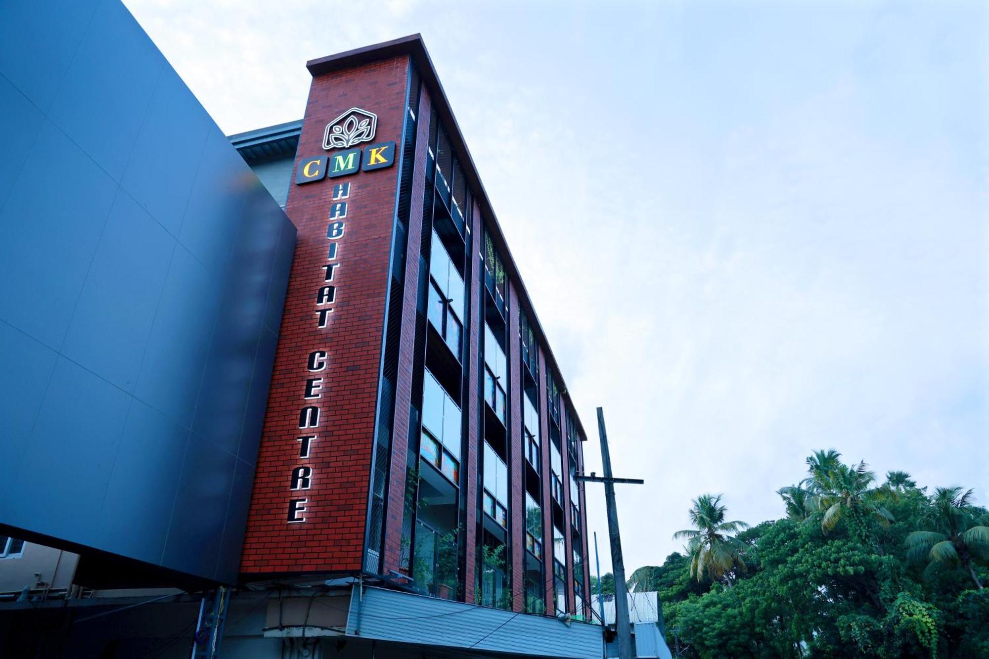Hotel Cmk Habitat Centre Kochi Exterior foto