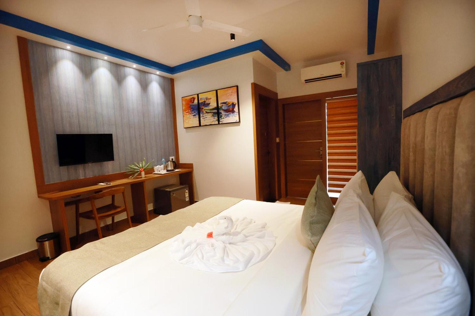 Hotel Cmk Habitat Centre Kochi Exterior foto