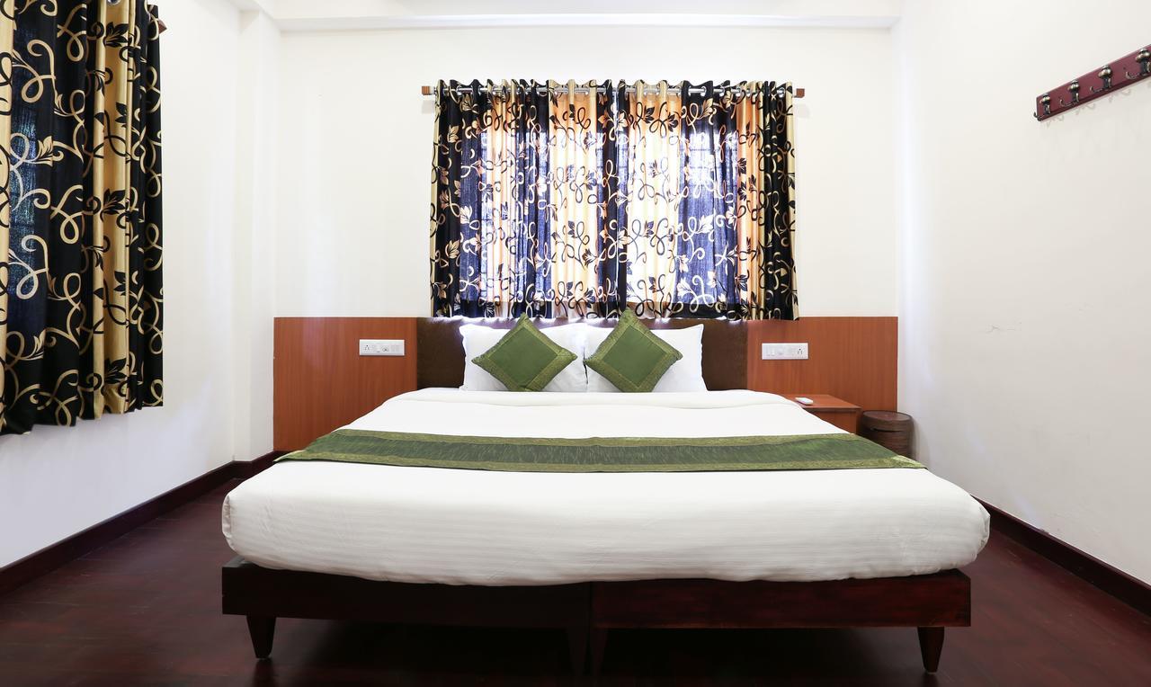 Hotel Cmk Habitat Centre Kochi Exterior foto